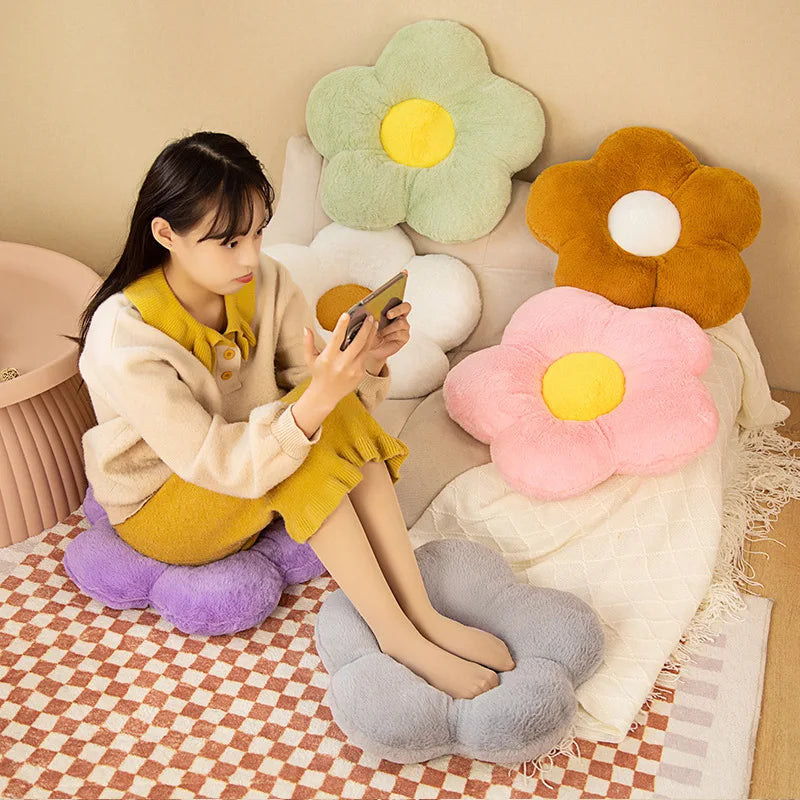 Soft Floral Decorative Pillow - Daisy Flower Plush Cushion