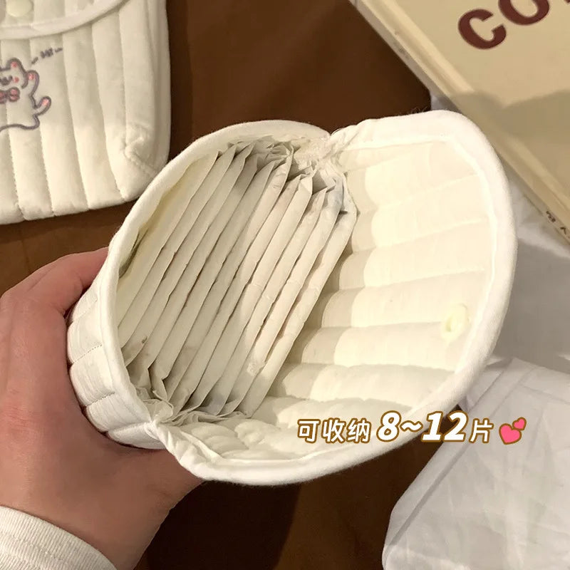 Portable Mini Sanitary Napkin Storage Bag for Students