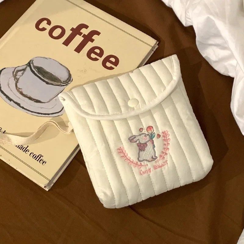 Portable Mini Sanitary Napkin Storage Bag for Students