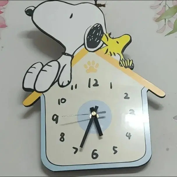 Kawaii Cartoon Snoopy Wall Clock for Home Decor