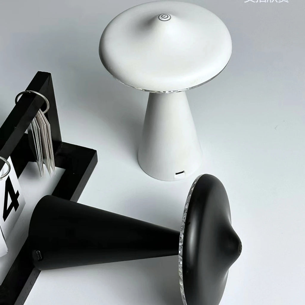 Mushroom LED Desk Lamp | Bedroom & Desk Aesthetic